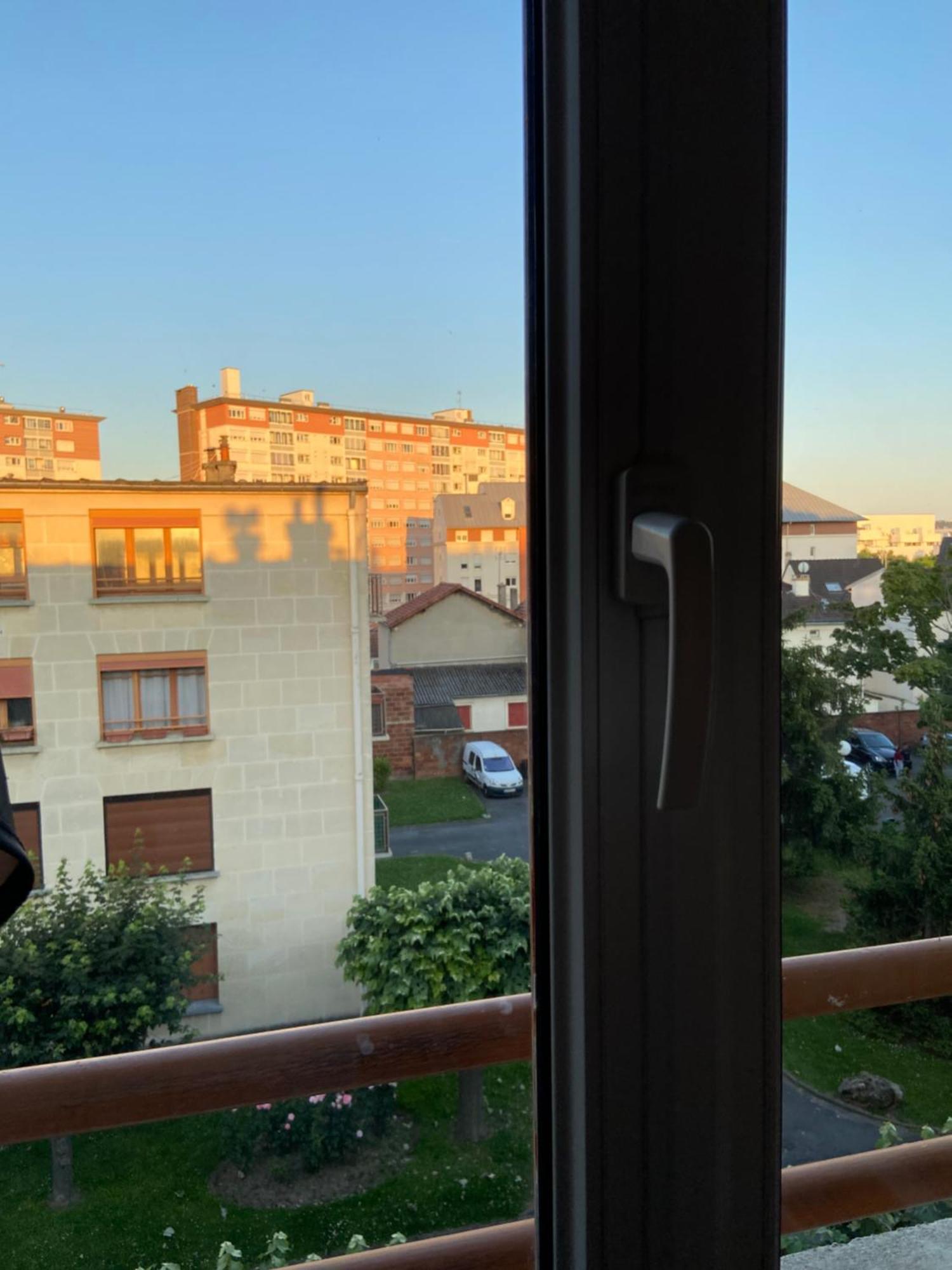 Chambre Double Cosy Aux Portes De Paris Drancy Dış mekan fotoğraf